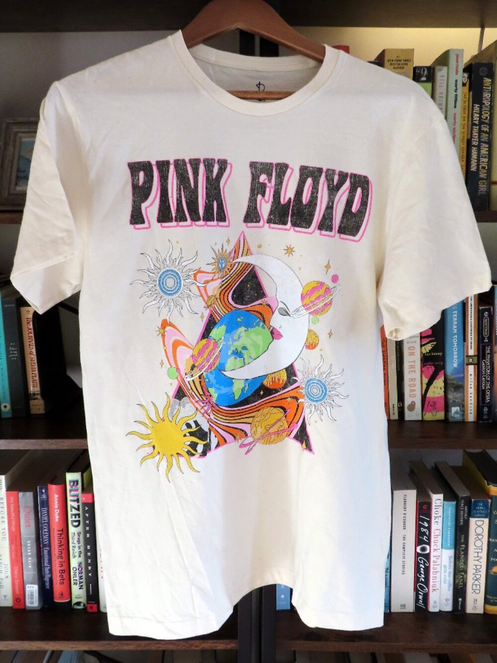 Pink Floyd graphic band Tshirt with planets sun moon Medium